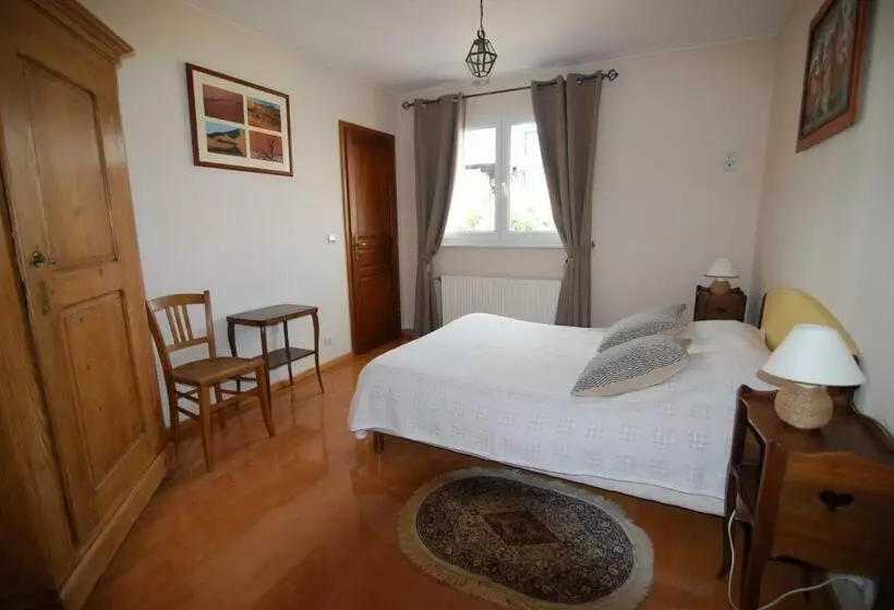 Aamiaismajoitus (B&B) Chambres D'hôtes Gilles Schneider