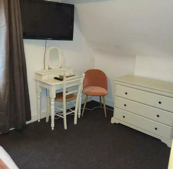 Aamiaismajoitus (B&B) Chambres D'hôtes La Petite Salamandre