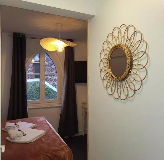 Aamiaismajoitus (B&B) Chambres D'hôtes La Petite Salamandre