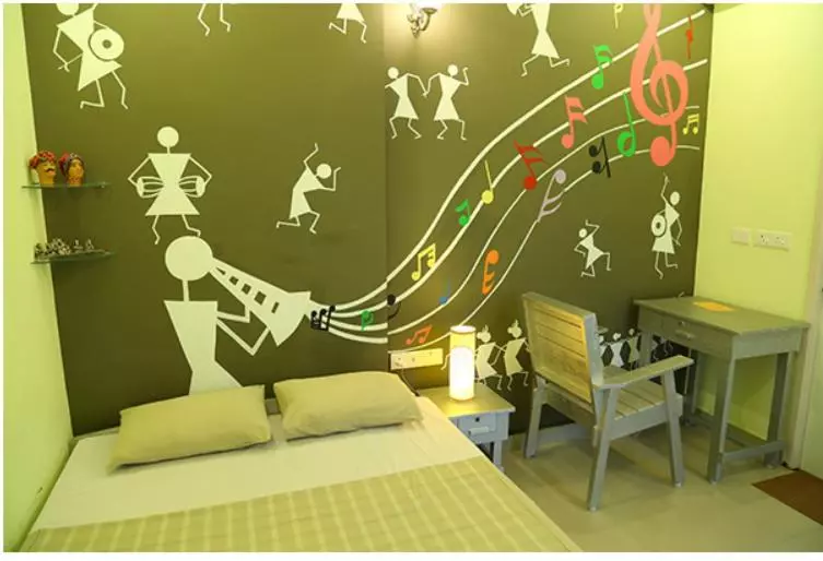 تختخواب و صبحانه La Maison Radha