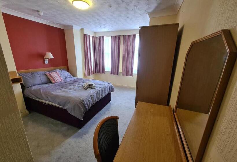 فندق Devon Towers