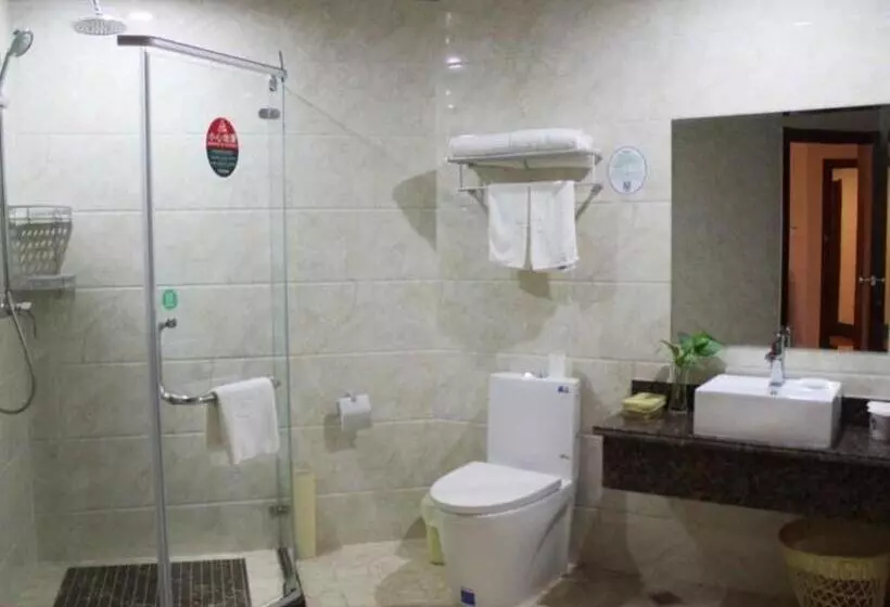 هتل Greentree Inn Anhui Yaohai District Mingguang Road Bus Station Express