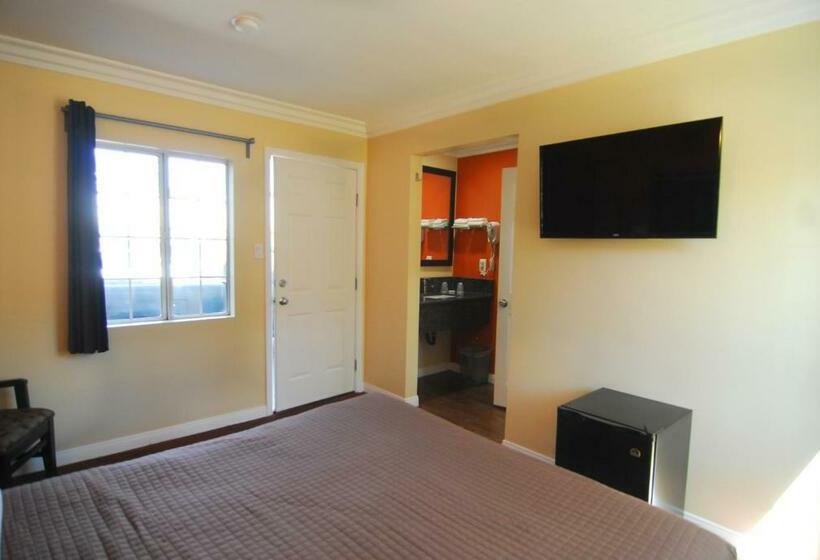 فندق على الطريق Studio City Inn   Near Universal Studios Hollywood