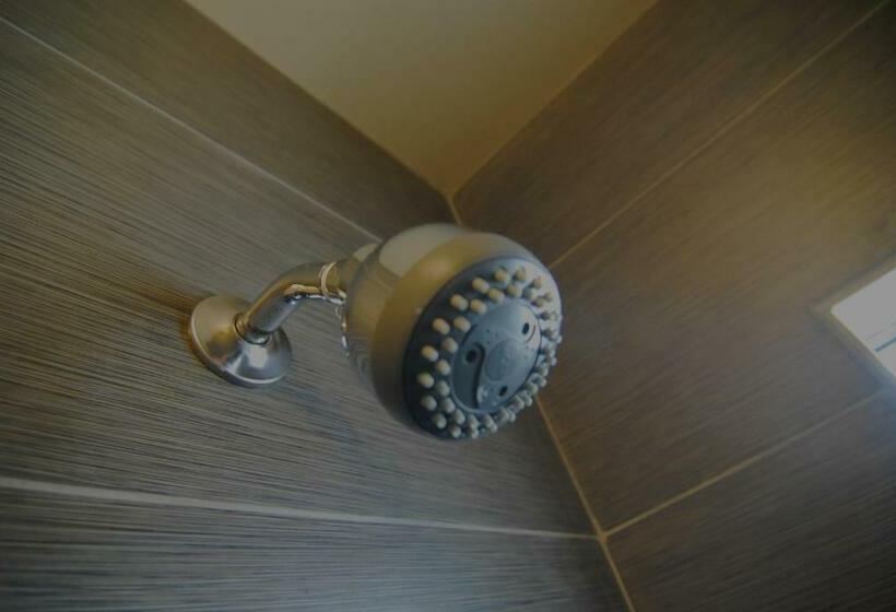 فندق على الطريق Studio City Inn   Near Universal Studios Hollywood