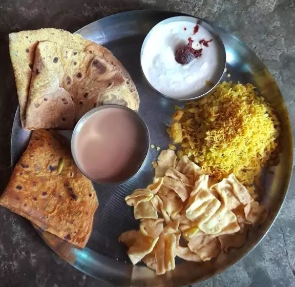 リゾートホテル The Wilds Villa Gir Jungle Stay With Swimming Pool