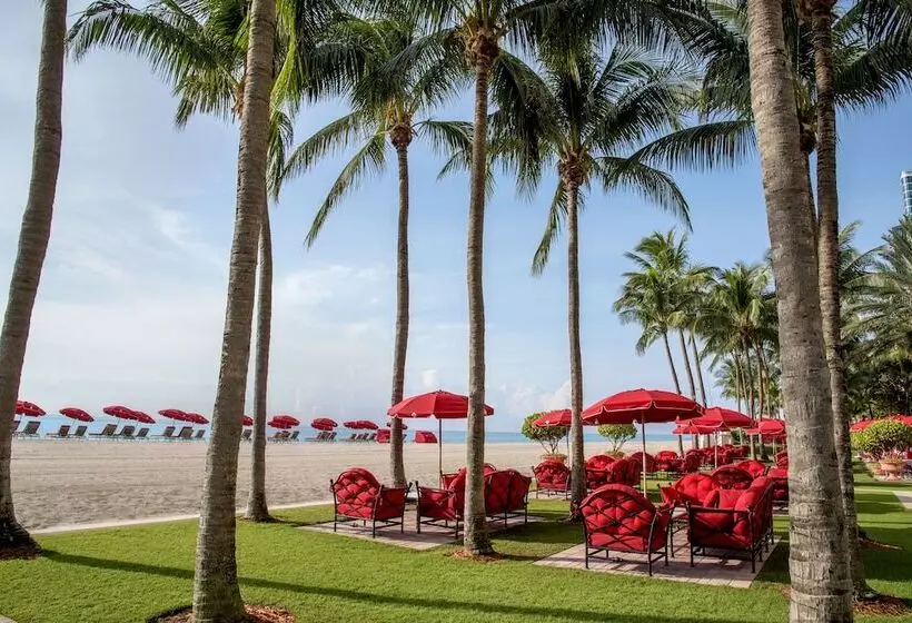 酒店 Acqualina Resort And Residences