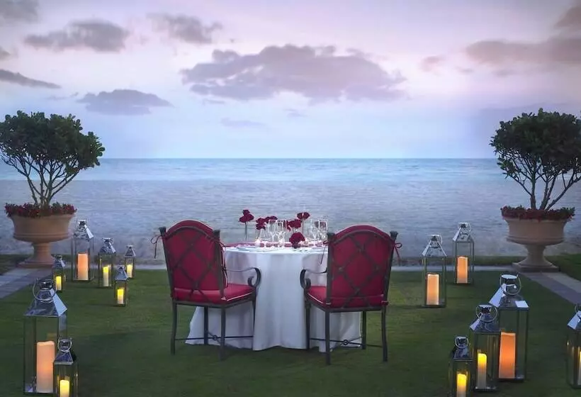 酒店 Acqualina Resort And Residences