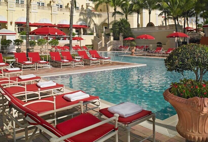 Hotel Acqualina Resort And Residences