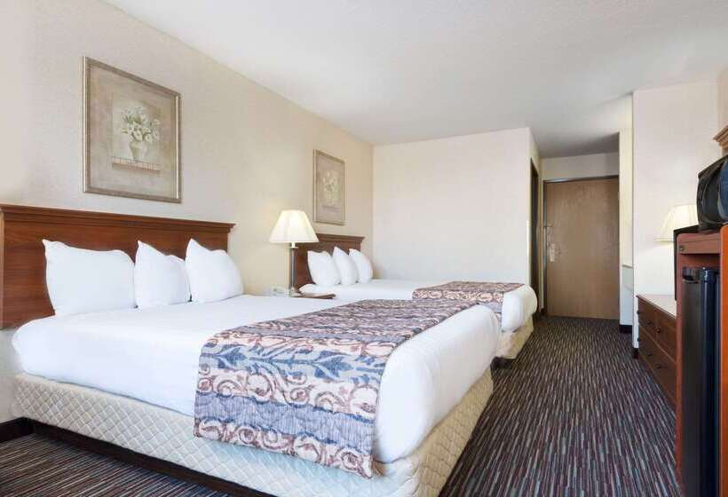 هتل Baymont By Wyndham Columbus/rickenbacker