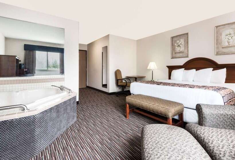 هتل Baymont By Wyndham Columbus/rickenbacker