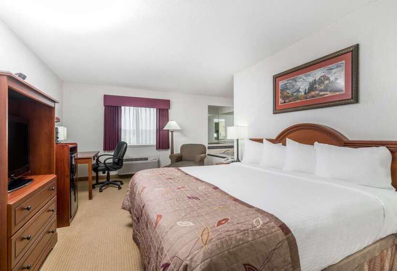 فندق Baymont By Wyndham Marshfield