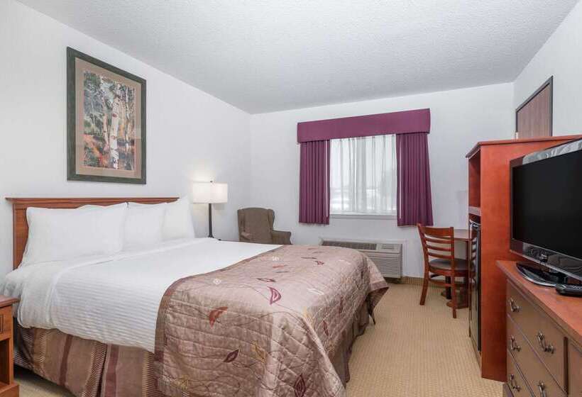 فندق Baymont By Wyndham Marshfield