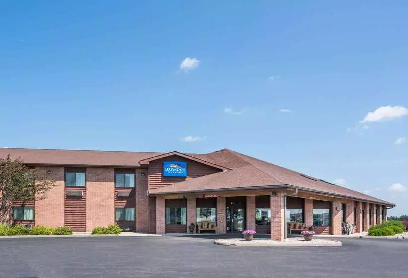 Отель Baymont By Wyndham Marshfield