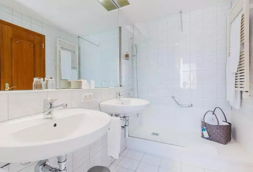 Отель Beatus Wellness & Spa