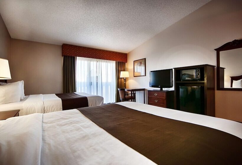 ホテル Best Western Chieftain Inn