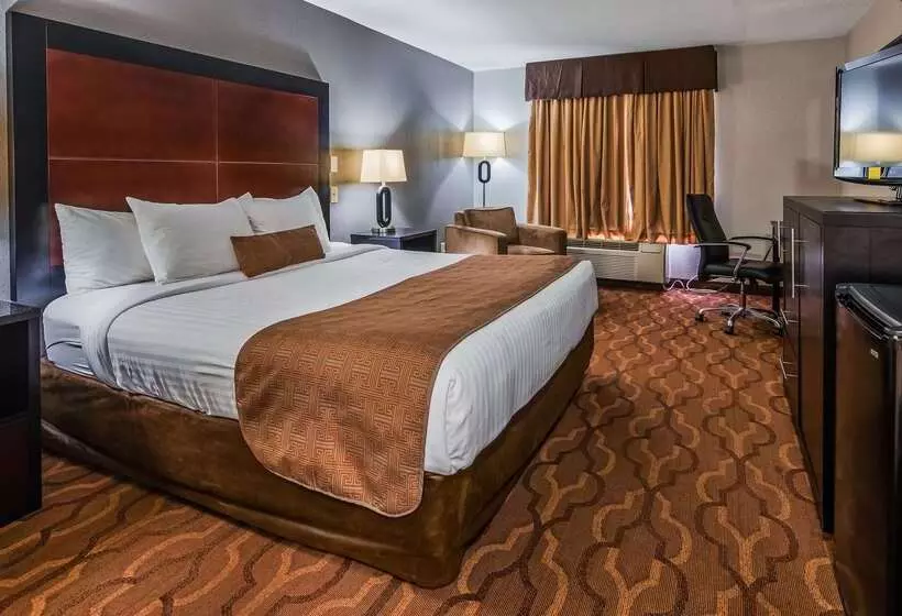 Отель Best Western Commerce Inn