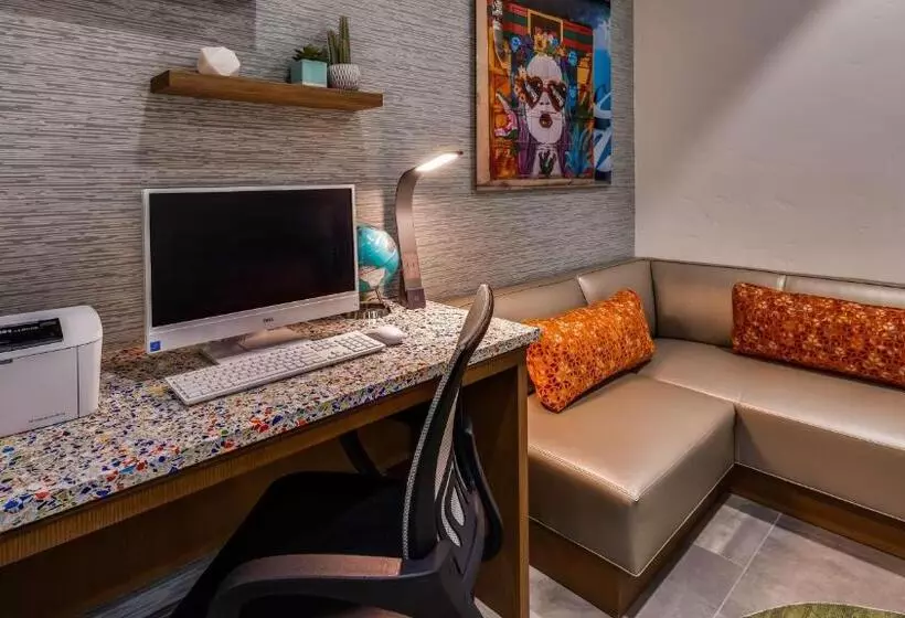 ホテル Best Western El Paso Airport Entrada