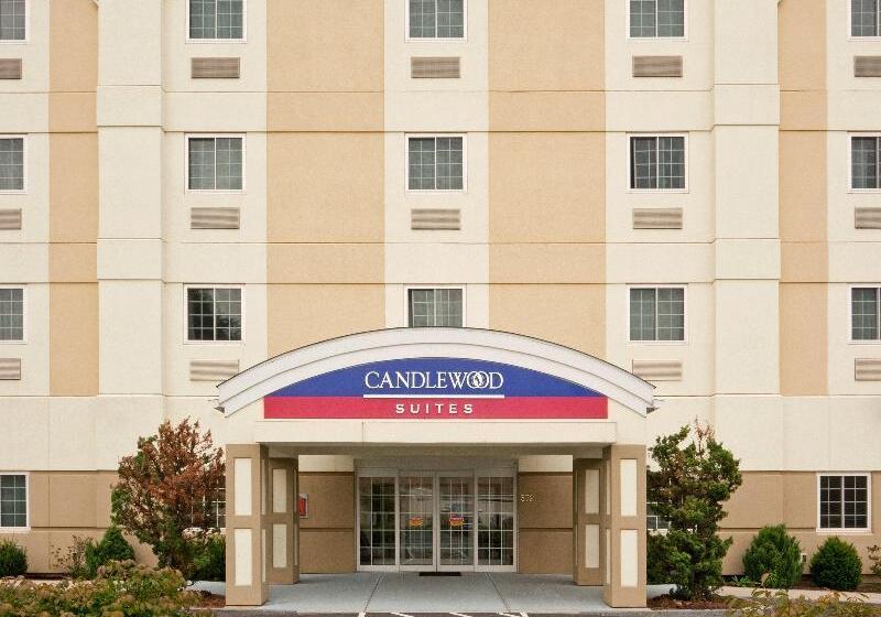Отель Candlewood Suites West Springfield, An Ihg