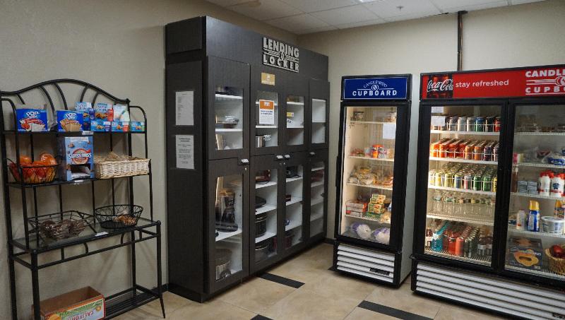 Отель Candlewood Suites West Springfield, An Ihg