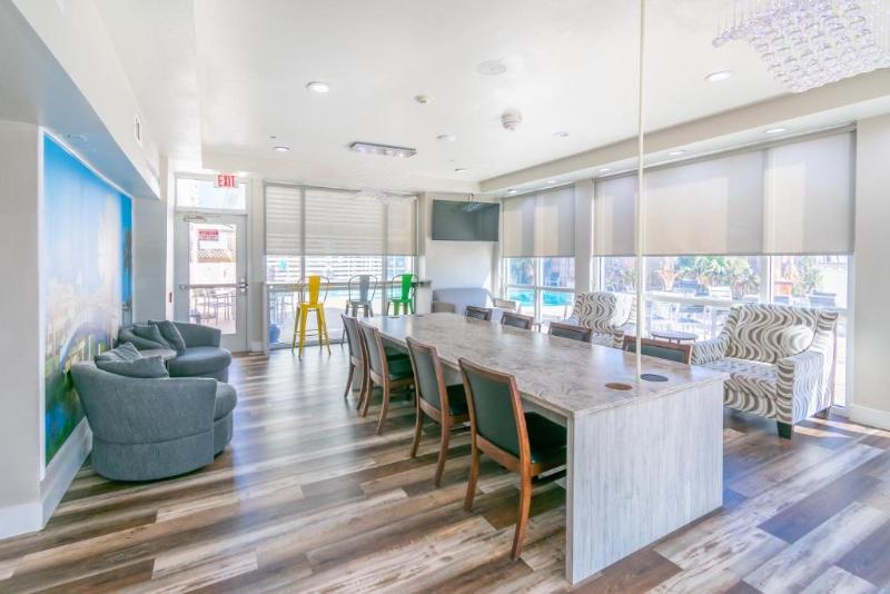 هتل Clarion Pointe Galveston Seawall