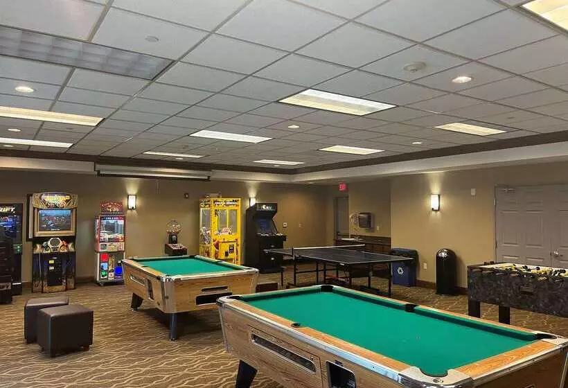 هتل Comfort Suites