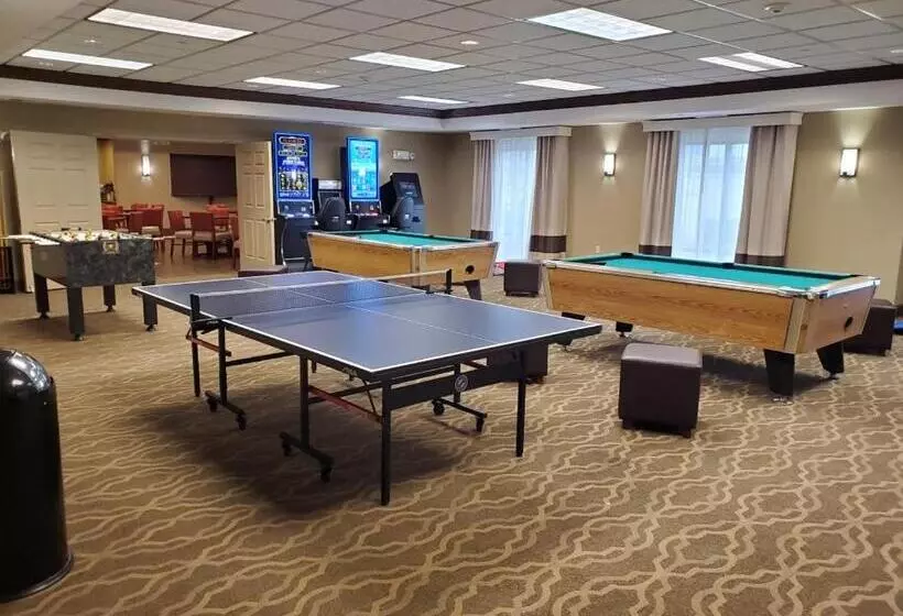 هتل Comfort Suites