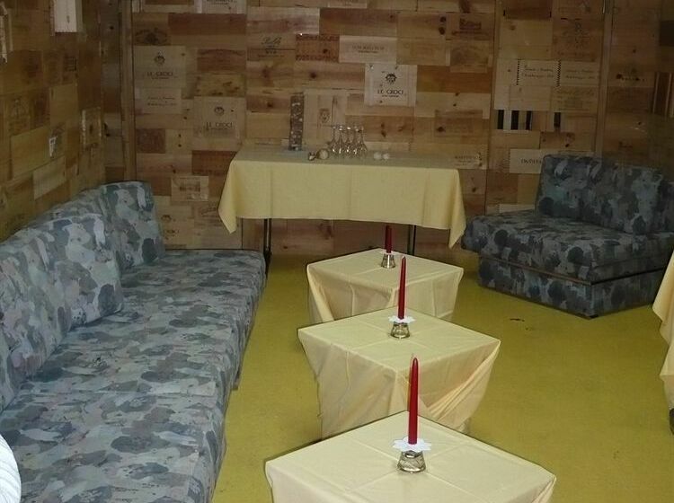 Otel Grischunata Weiss Kreuz