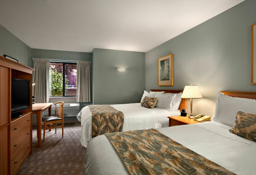 هتل Hawthorn Suites By Wyndham Overland Park