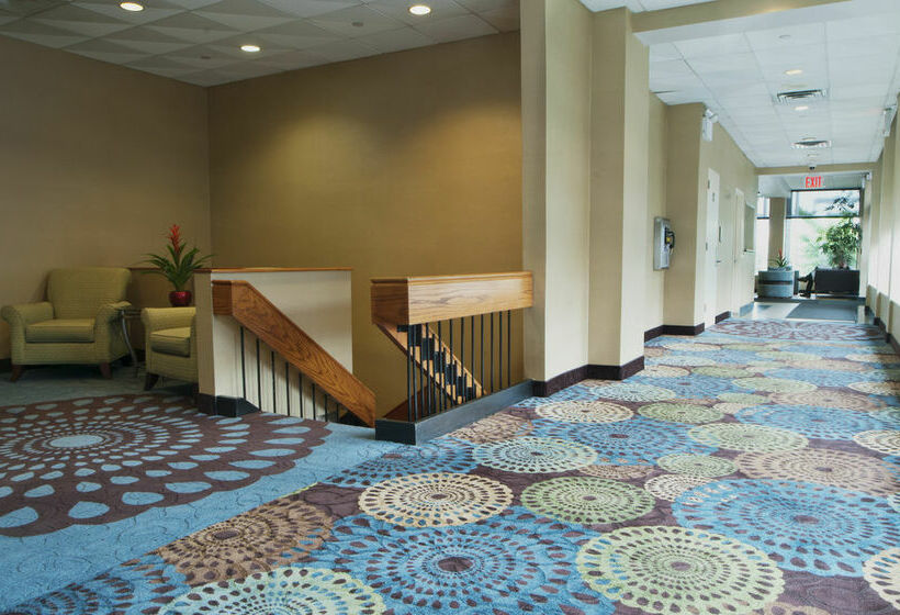 בית מלון כפרי Holiday Inn Laguardia Airport, An Ihg