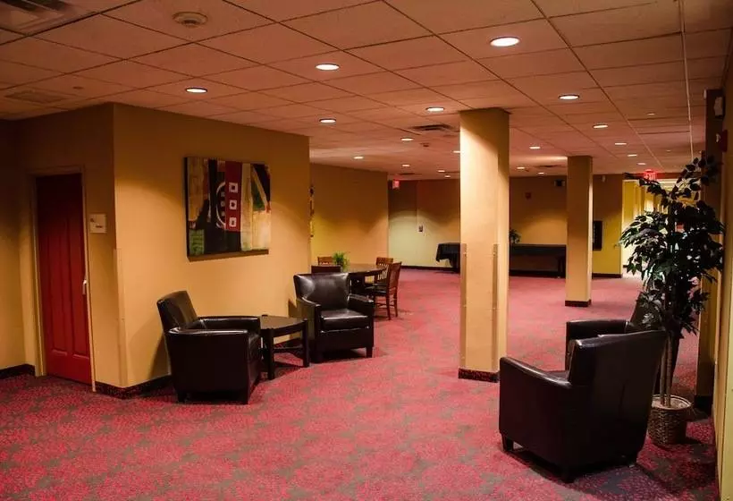 Holiday Inn Hotel Pewaukee Milwaukee West, An Ihg