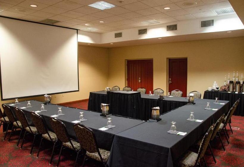 Holiday Inn Hotel Pewaukee Milwaukee West, An Ihg