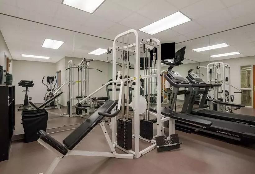 Отель Mainstay Suites Wilmington   University Area