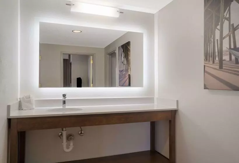 Отель Mainstay Suites Wilmington   University Area