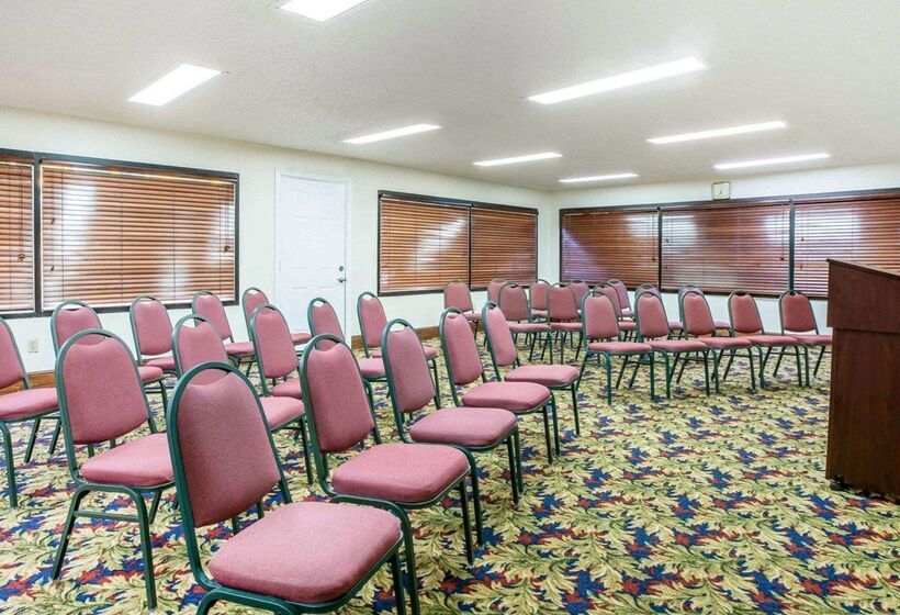 فندق Quality Inn