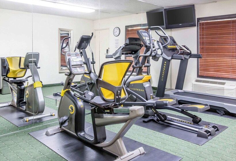 فندق Quality Inn