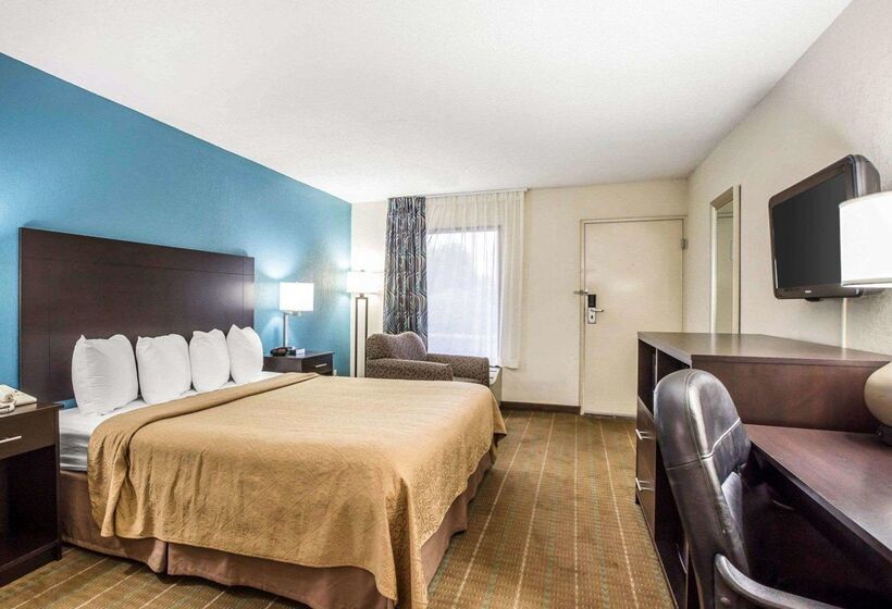 فندق Quality Inn