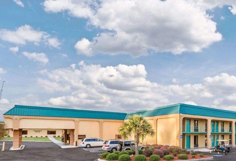 فندق Quality Inn