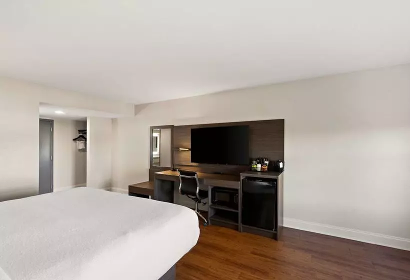 هتل Best Western Shackleford