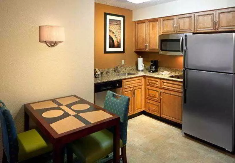 Отель Residence Inn by Marriott at the Mayo Clinic