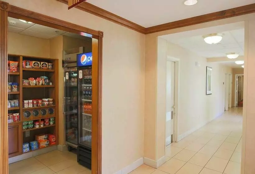 Отель Residence Inn By Marriott Salinas Monterey