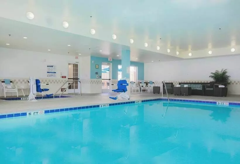 Отель Residence Inn By Marriott Salinas Monterey