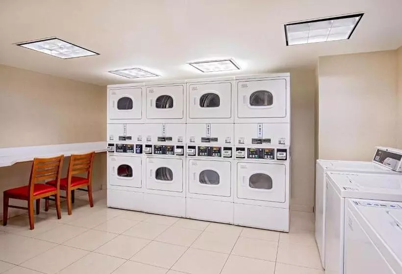 בית מלון כפרי Residence Inn By Marriott Norfolk Airport