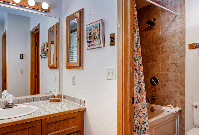 فندق ResortQuest Tyra II