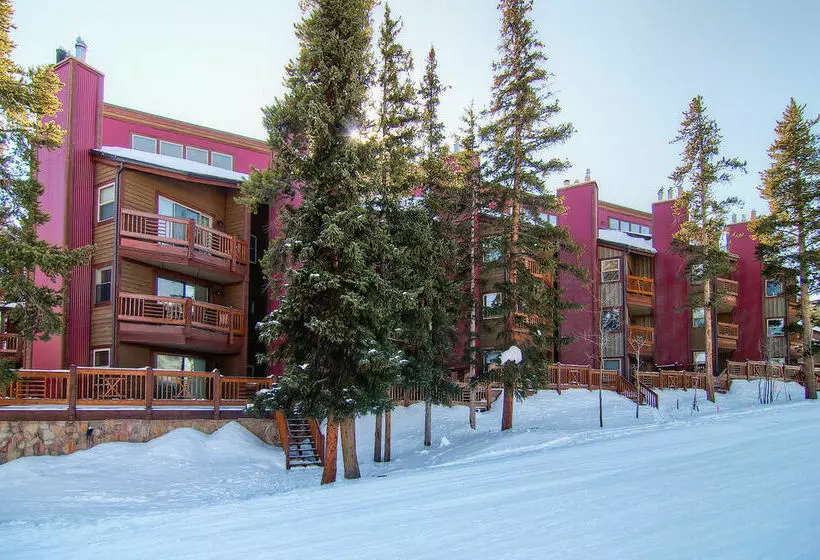 Отель ResortQuest Tyra II