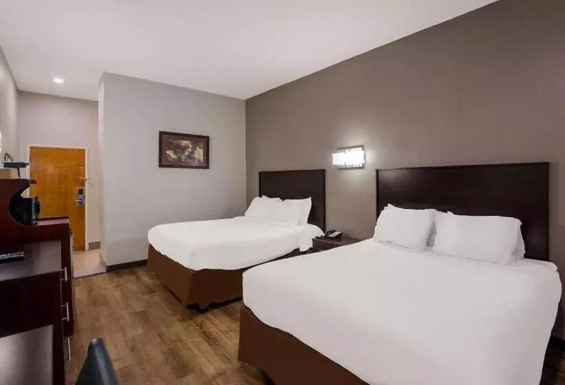 Szálloda Rodeway Inn