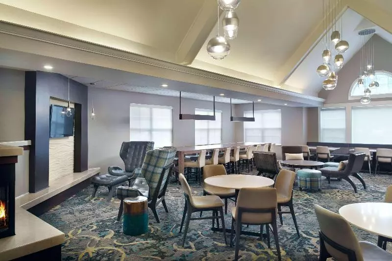 هتل Sonesta Es Suites Raleigh Cary