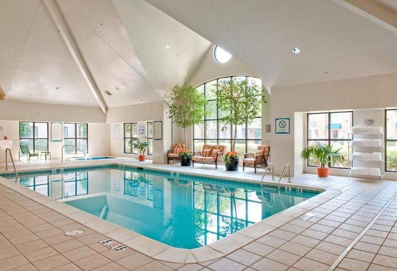 هتل Staybridge Suites Charlotte Ballantyne, An Ihg