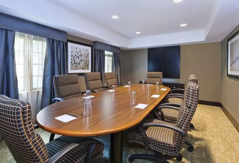 酒店 Staybridge Suites Detroit Utica By Ihg