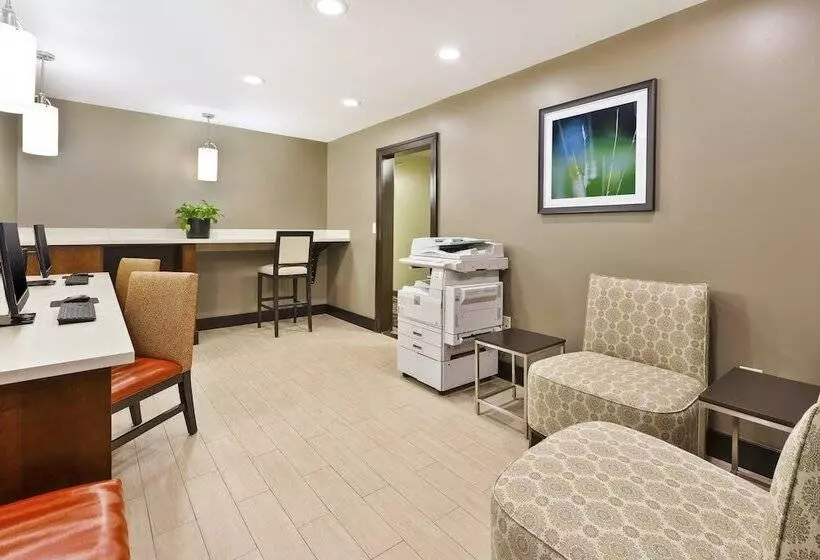 酒店 Staybridge Suites Detroit Utica By Ihg