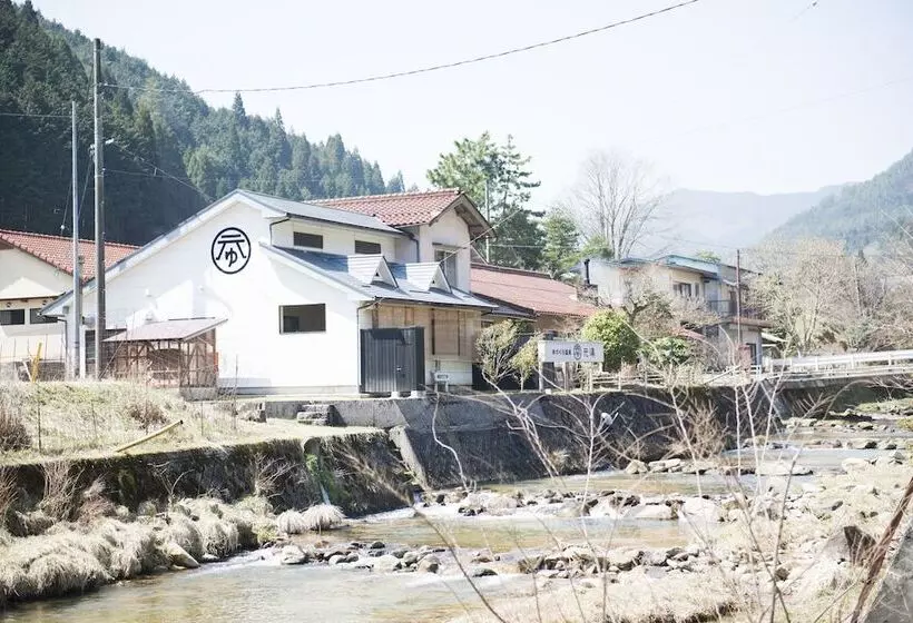Motoyu   Hostel